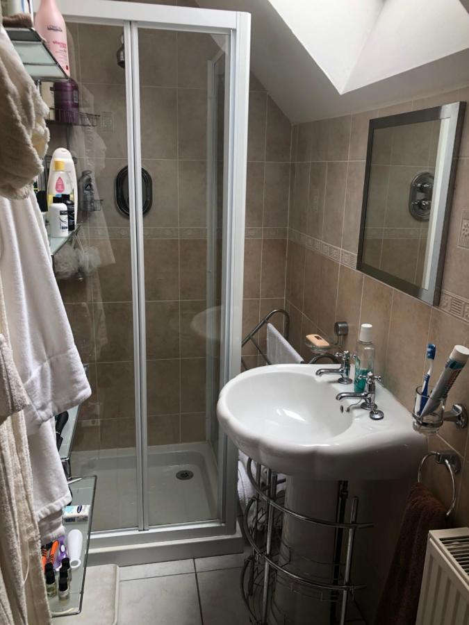 Executive Serviced Apartments 3 فوفار المظهر الخارجي الصورة