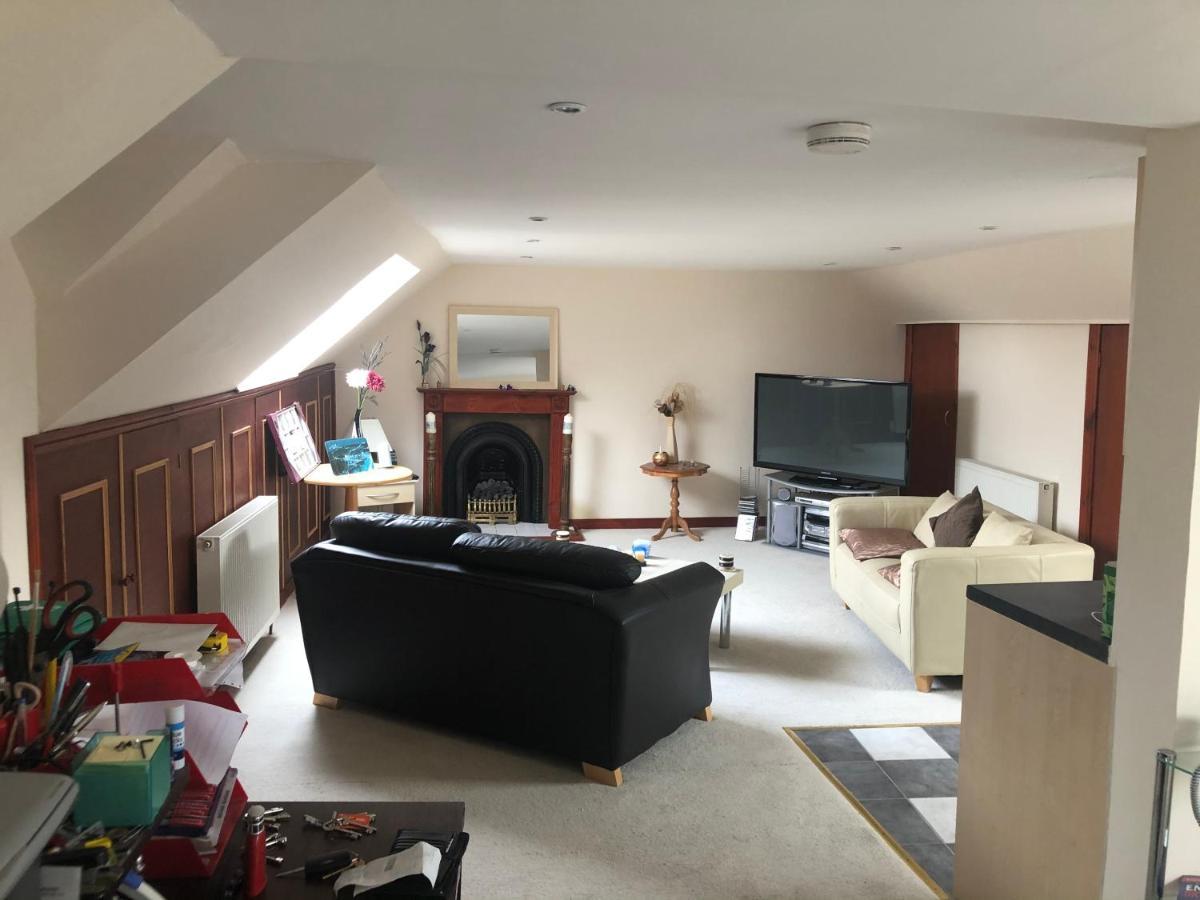 Executive Serviced Apartments 3 فوفار المظهر الخارجي الصورة